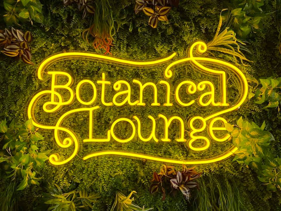 Botanical Lounge